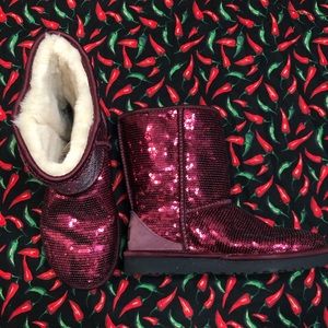 Burgundy/wine red colored sequin ugg boots